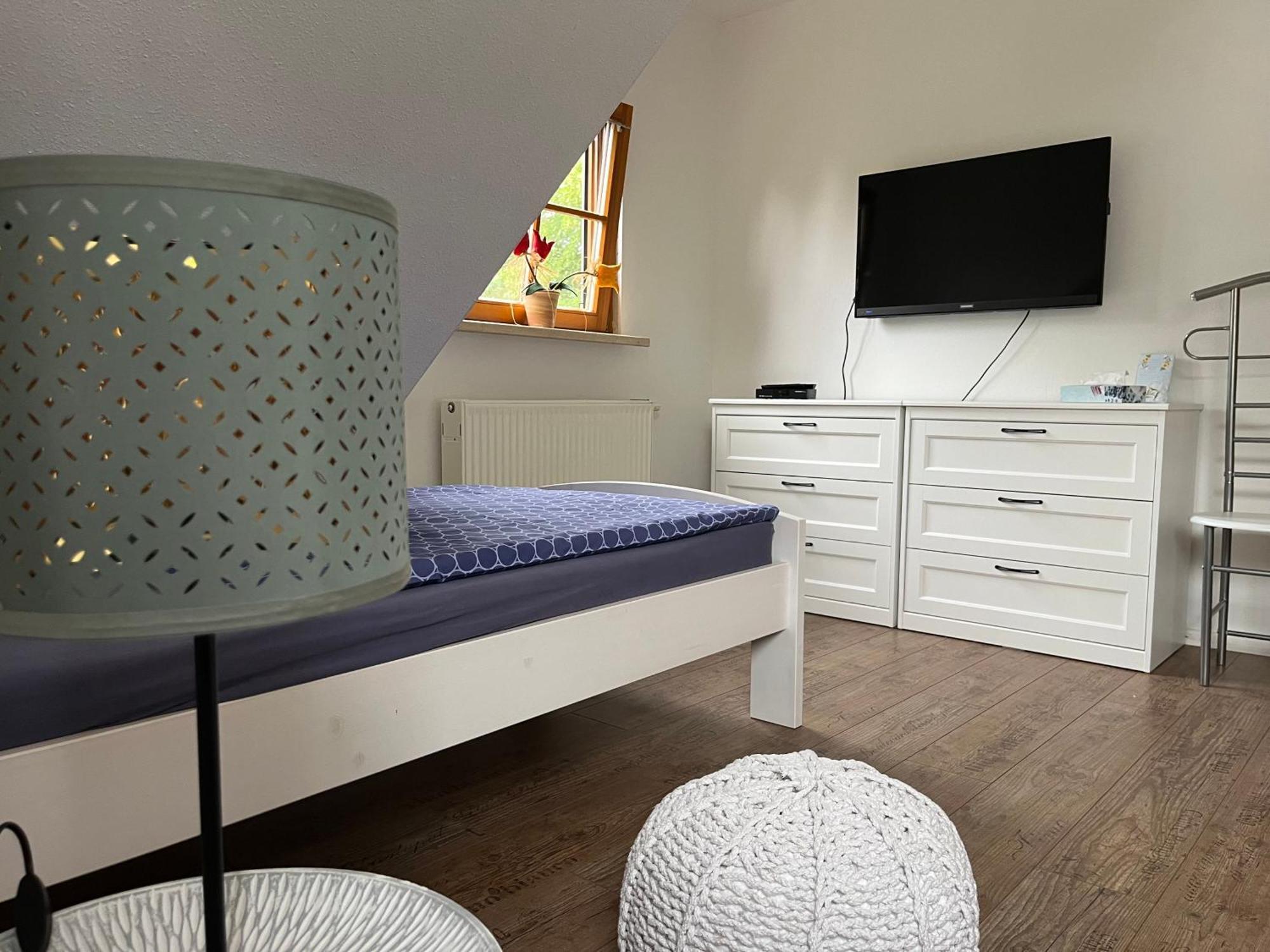 Ferienwohnung Unter Den Linden Freienhufen エクステリア 写真
